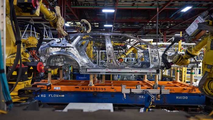 General Motors, sicurezza e esperienze via software